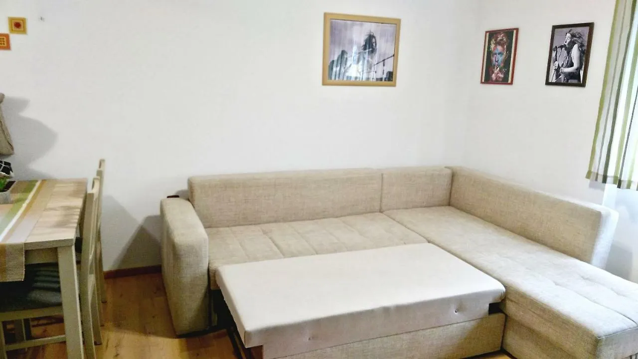 Apartment Romina Pula 0*,  Croatia