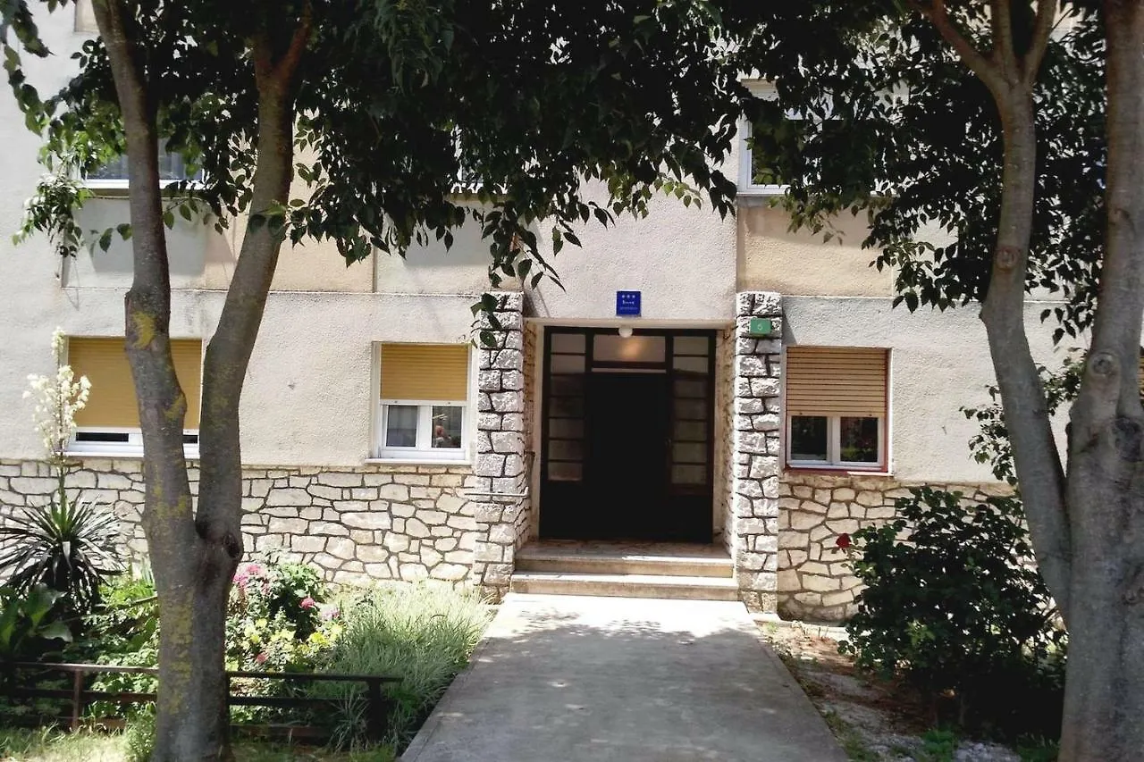 Apartment Romina Pula